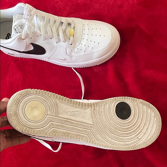 Nike Men's White and Black Air Force 1 Sneakers - Picture 7 of 11